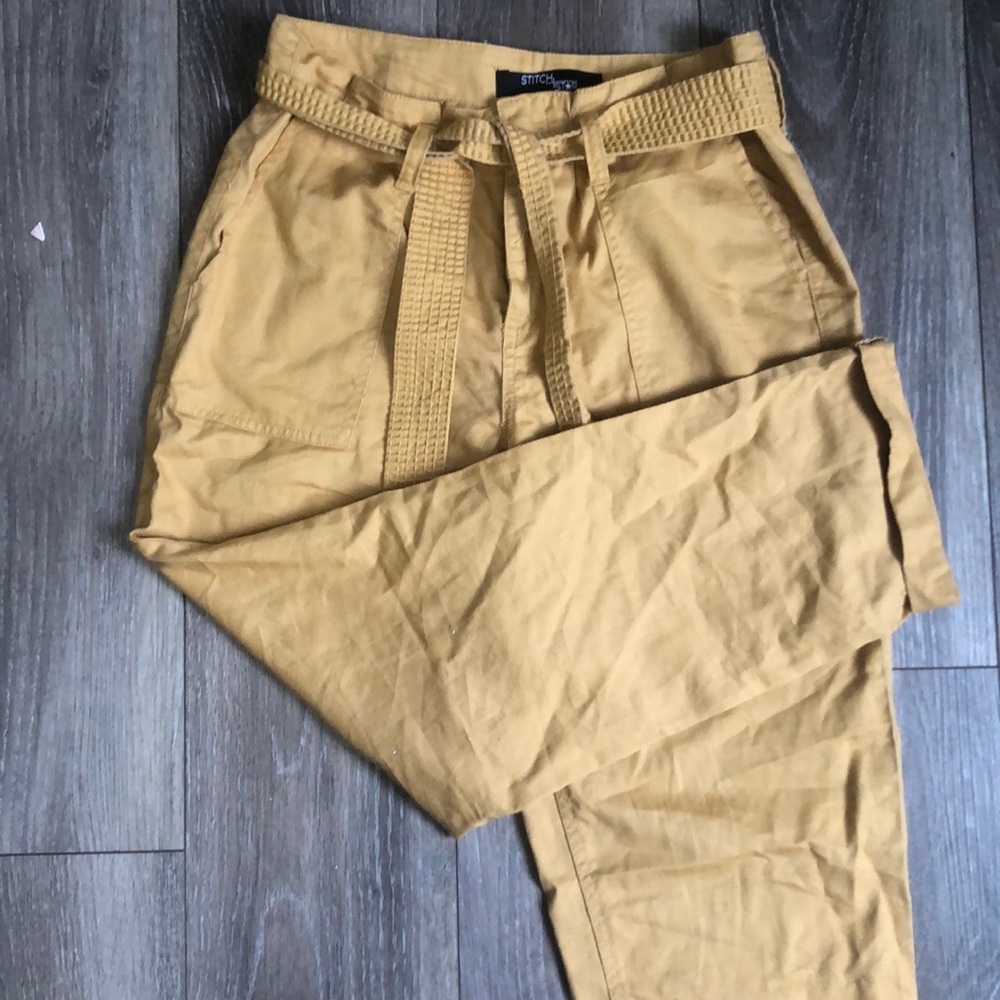 Cute yellow pants
